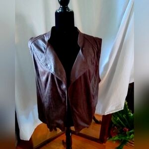 Chico's Brown Women's Sleeveless Jacket Size 16 Pre-owned Excellent Condition.
